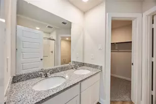 819 Clear Vly Ln, Dayton, TX 77535 - Photo 13