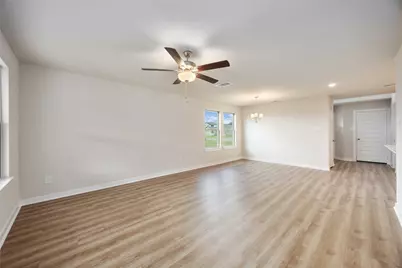 819 Clear Valley Lane, Dayton, TX 77535 - Photo 7