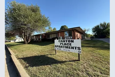 500 S Third Ave, Canton, IL 61520 - Photo 1