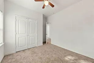 8147 Chateau St, Houston, TX 77028 - Photo 15