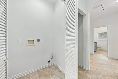 8147 Chateau Street, Houston, TX 77028 - Photo 13