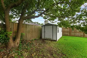 1440 Avenue E, Nederland, TX 77627 - Photo 21