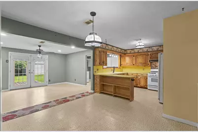 1440 Avenue E, Nederland, TX 77627 - Photo 7