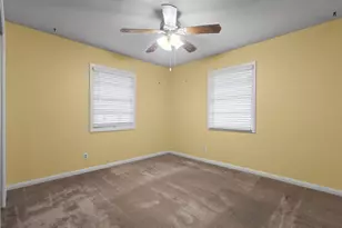 1440 Avenue E, Nederland, TX 77627 - Photo 17