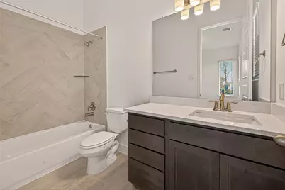 2724 Golden Isle Drive, Texas City, TX 77568 - Photo 25