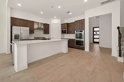 2724 Golden Isle Drive, Texas City, TX 77568 - Photo 5