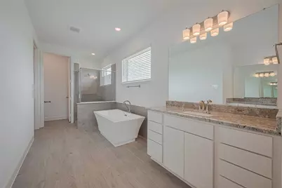 2702 Ballast Green Drive, Texas City, TX 77568 - Photo 33