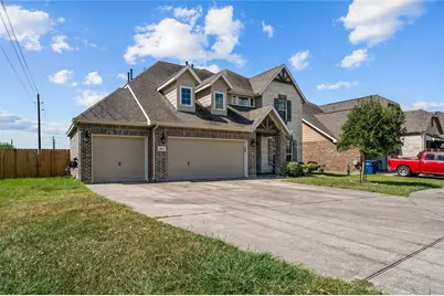4822 Bay Vista Drive, Baytown, TX 77523 - Photo 3