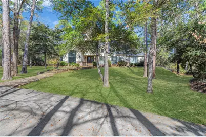10235 Holly Grove, Conroe, TX 77304 - Photo 3