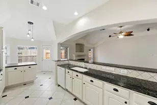 12607 Orchid Tr, Houston, TX 77041 - Photo 11