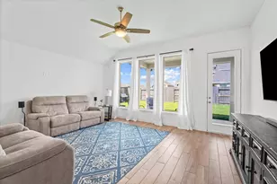 15726 Rosemary Hl Ln, Conroe, TX 77302 - Photo 3