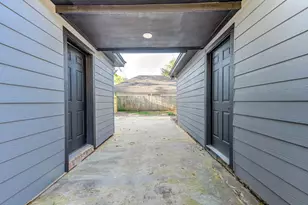 3919 Ridgeview Dr, Missouri City, TX 77459 - Photo 33