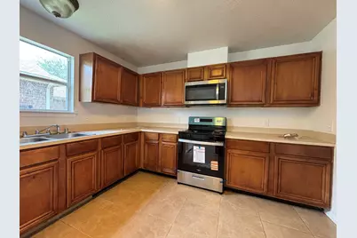 6511 Dogwood Park Lane, Katy, TX 77449 - Photo 9