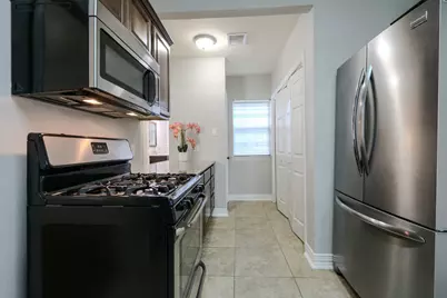 4609 University Oaks Boulevard, Houston, TX 77004 - Photo 11