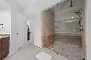 6000 Sugar Hill Dr, Houston, TX 77057 - Photo 19