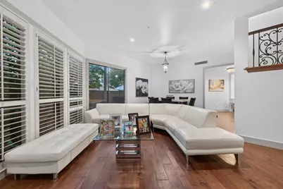 6000 Sugar Hill Drive #17, Houston, TX 77057 - Photo 7