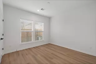 4754 Martin Hill St, Houston, TX 77018 - Photo 11