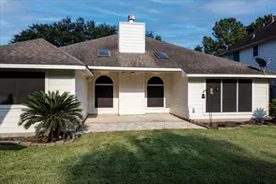 1940 Waterford Way, Seabrook, TX 77586 - Photo 31