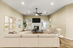 1940 Waterford Way, Seabrook, TX 77586 - Photo 9