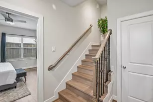 6314 Chelsea Falls Ln, Houston, TX 77008 - Photo 7