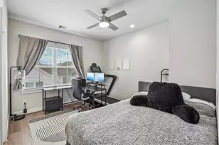 6314 Chelsea Falls Ln, Houston, TX 77008 - Photo 17