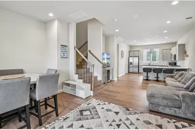 6314 Chelsea Falls Lane, Houston, TX 77008 - Photo 13