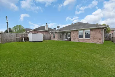 997 Hamilton Street, Alvin, TX 77511 - Photo 23