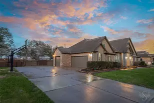 32434 Waterford Crest Ln, Fulshear, TX 77441 - Photo 3