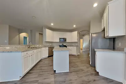 2815 Lockeridge Oaks Drive, Spring, TX 77386 - Photo 5