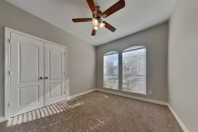 2815 Lockeridge Oaks Drive, Spring, TX 77386 - Photo 13