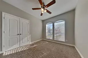 2815 Lockeridge Oaks Dr, Spring, TX 77386 - Photo 13