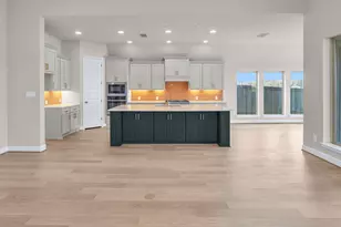 12150 Sweetbriar Loop, Mont Belvieu, TX 77523 - Photo 9