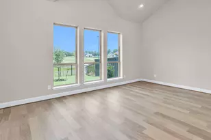 12150 Sweetbriar Loop, Mont Belvieu, TX 77523 - Photo 5