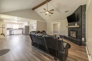 2302 38th Ave N, Texas City, TX 77590 - Photo 7