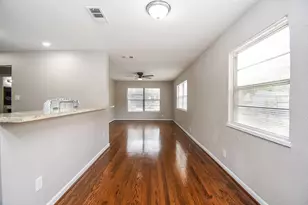 6223 Wayland St, Houston, TX 77021 - Photo 7