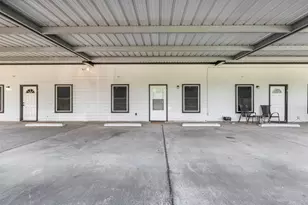 7900 Fm 2354 Unit B, Beach City, TX 77523 - Photo 5