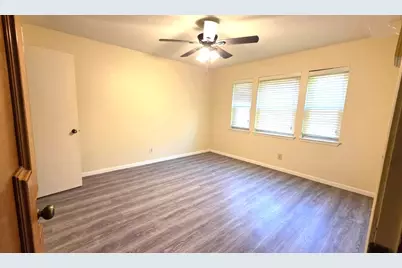 7510 Creek Glen Drive, Houston, TX 77095 - Photo 13