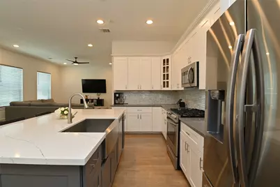 1117 W 16th Street #C, Houston, TX 77008 - Photo 21