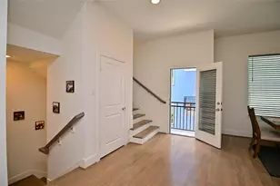 1117 W 16th St, Houston, TX 77008 - Photo 17