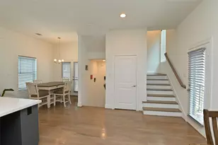 1117 W 16th St, Houston, TX 77008 - Photo 13