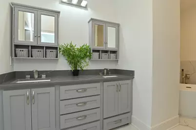 1117 W 16th Street #C, Houston, TX 77008 - Photo 35