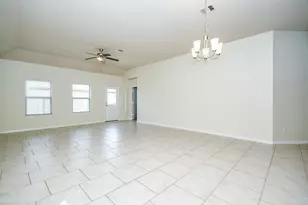 618 Longstreet Dr, Rosenberg, TX 77469 - Photo 17