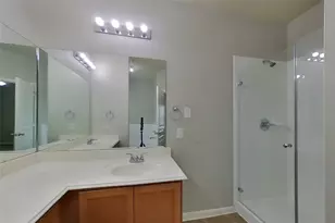 2122 Hackberry Bank Ln, Rosenberg, TX 77471 - Photo 7