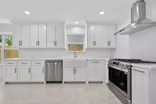 2219 Briar Branch Dr, Houston, TX 77042 - Photo 13