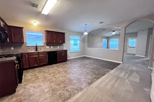 11750 Pinemeade Ln, Tomball, TX 77375 - Photo 5