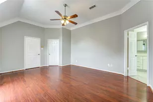 3223 Richland Dr, Sugar Land, TX 77478 - Photo 17