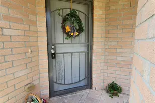 11926 Panay Dr, Houston, TX 77048 - Photo 3