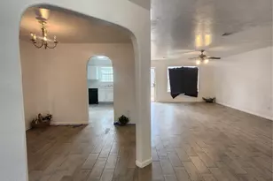 11926 Panay Dr, Houston, TX 77048 - Photo 5