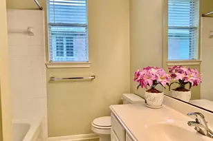 1015 Tennyson Dr, Pearland, TX 77584 - Photo 23