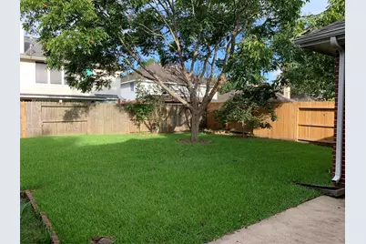 1015 Tennyson Drive, Pearland, TX 77584 - Photo 25